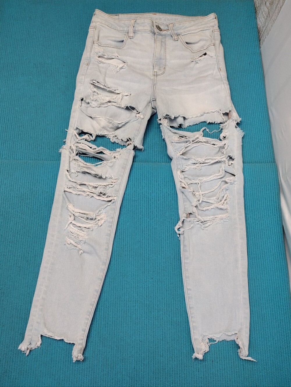 American Eagle Women's Next Level Stretch Hi-Rise Jegging Crop - 6